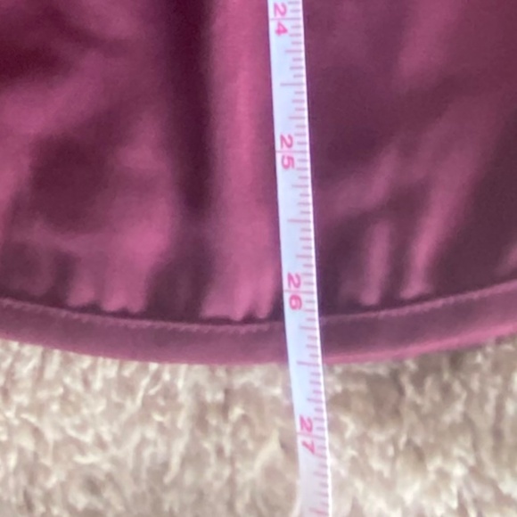 Jon & Anna Wine Coloured Tank, Size Large - Picture 5 of 7